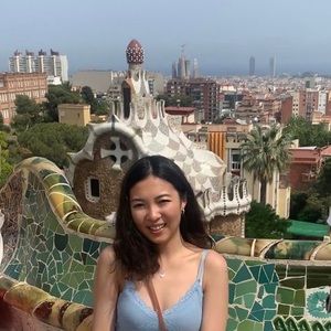 Meet your Posher, Emma